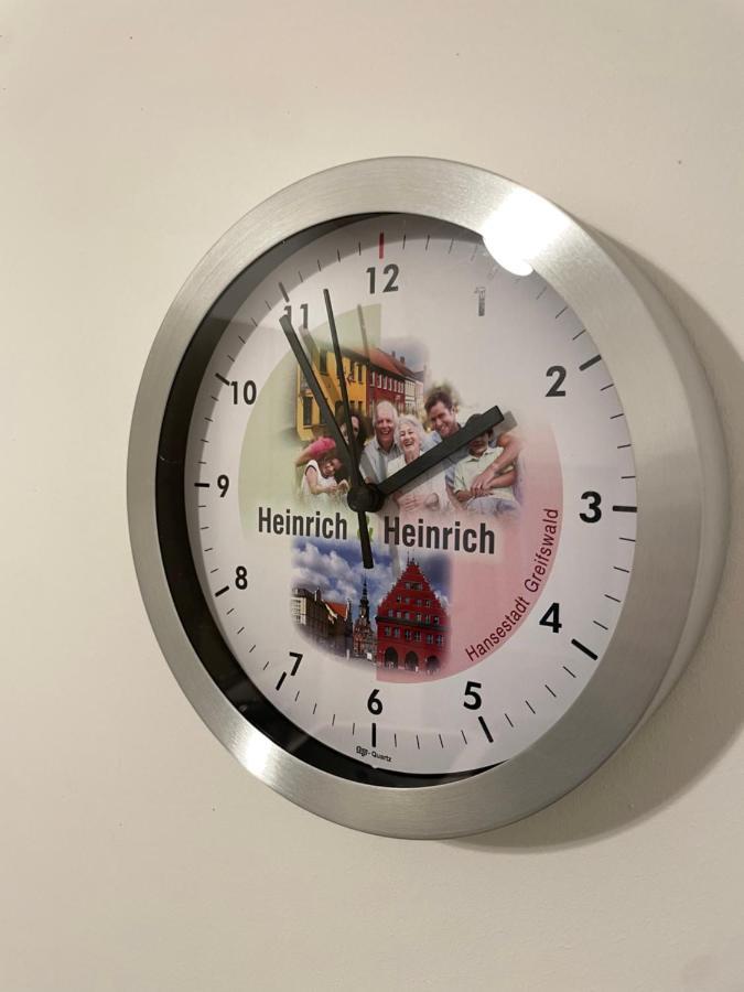 H&H Apartment Im Herzen Von Greifswald Zentral In Der Langen Reihe Buitenkant foto