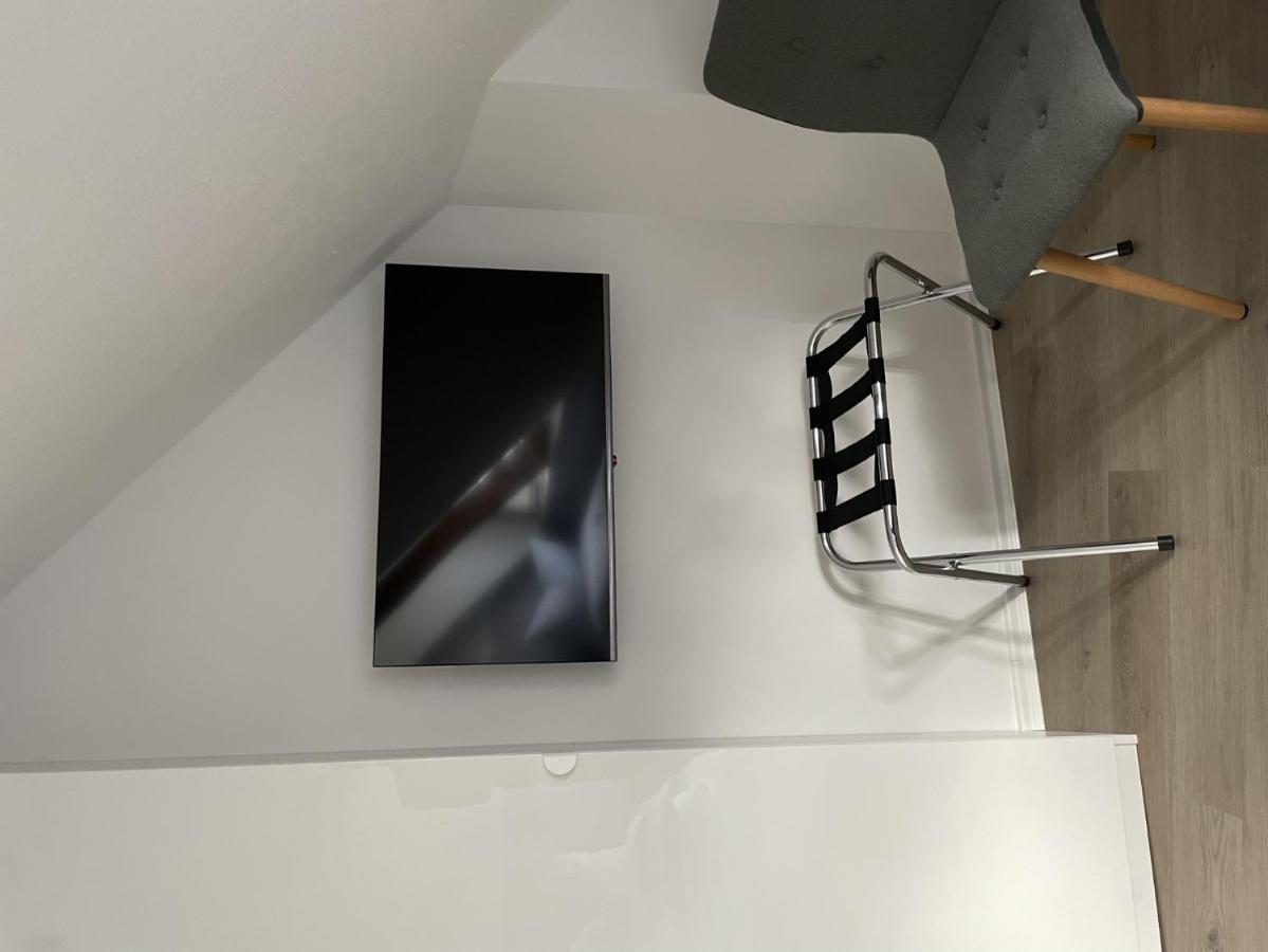 H&H Apartment Im Herzen Von Greifswald Zentral In Der Langen Reihe Buitenkant foto