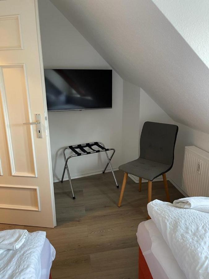 H&H Apartment Im Herzen Von Greifswald Zentral In Der Langen Reihe Buitenkant foto