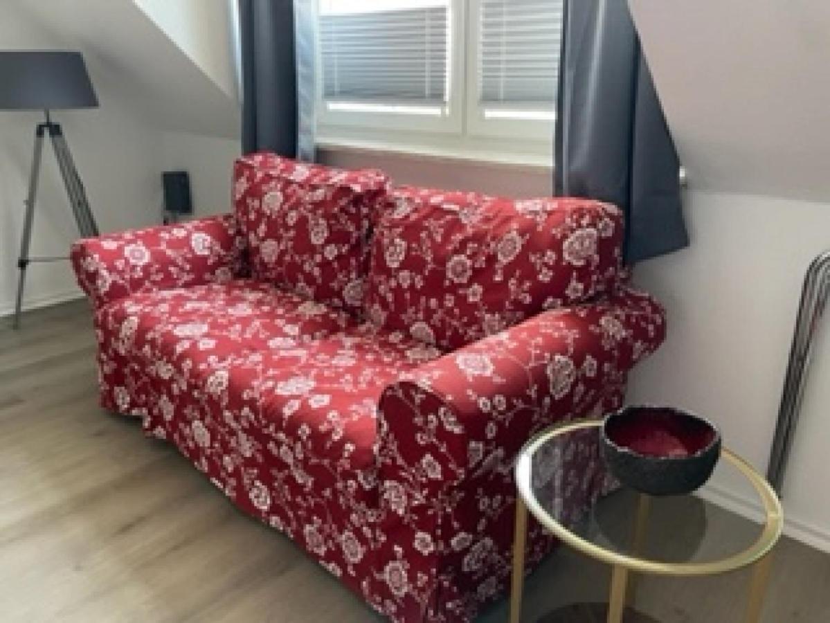 H&H Apartment Im Herzen Von Greifswald Zentral In Der Langen Reihe Buitenkant foto