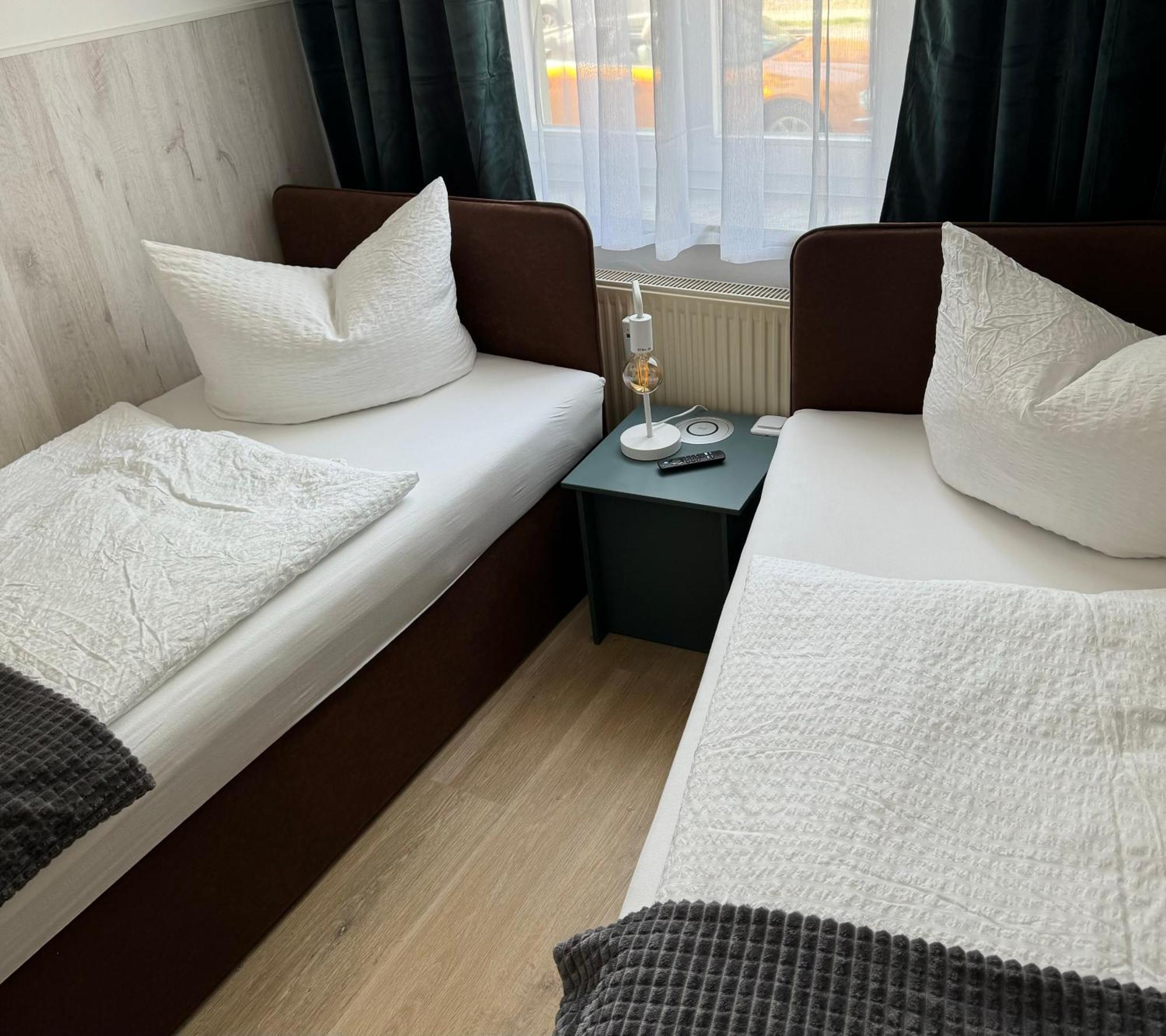 H&H Apartment Im Herzen Von Greifswald Zentral In Der Langen Reihe Buitenkant foto