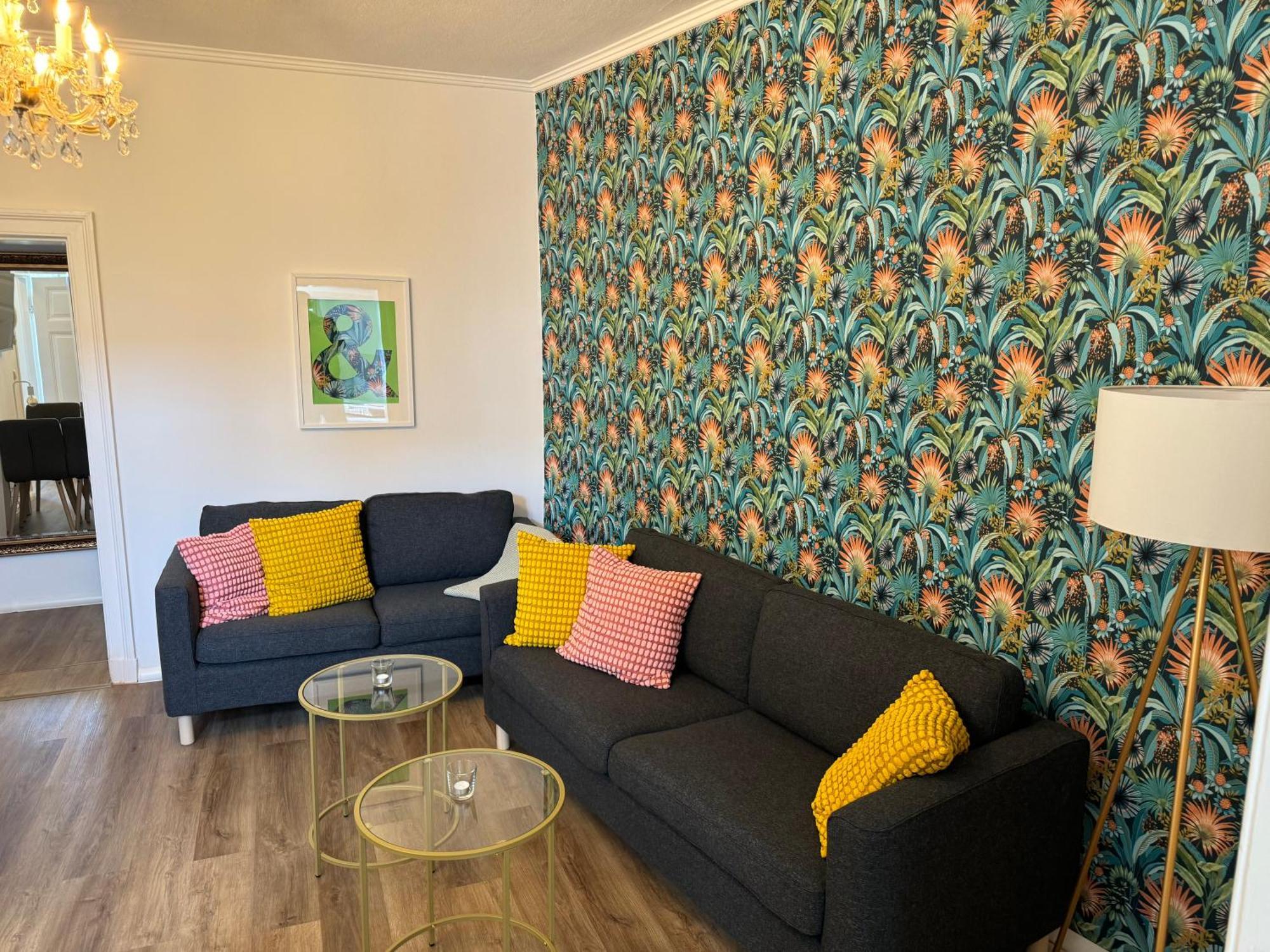 H&H Apartment Im Herzen Von Greifswald Zentral In Der Langen Reihe Buitenkant foto